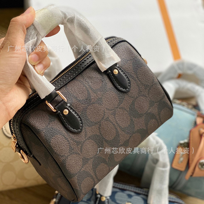 2025 新しいシャンブレー rowan18 ボストンハンドバッグレトロジッパー枕バッグシングルショルダークロスボディバッグ女性のための|undefined