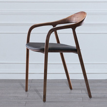 工厂价格低高品质餐椅家庭实木软包椅配有皮革织物座椅餐厅椅家具