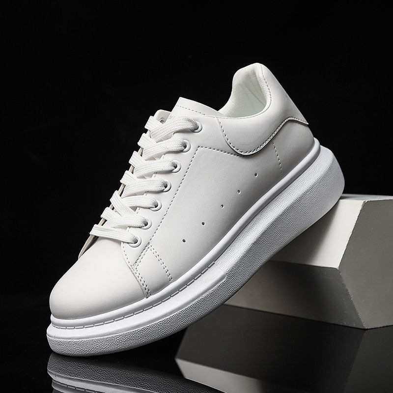McQueen zapatos blancos de hombre primavera de skate de altura zapatos de moda zapatos casuales de hombre con suela gruesa zapatos blancos