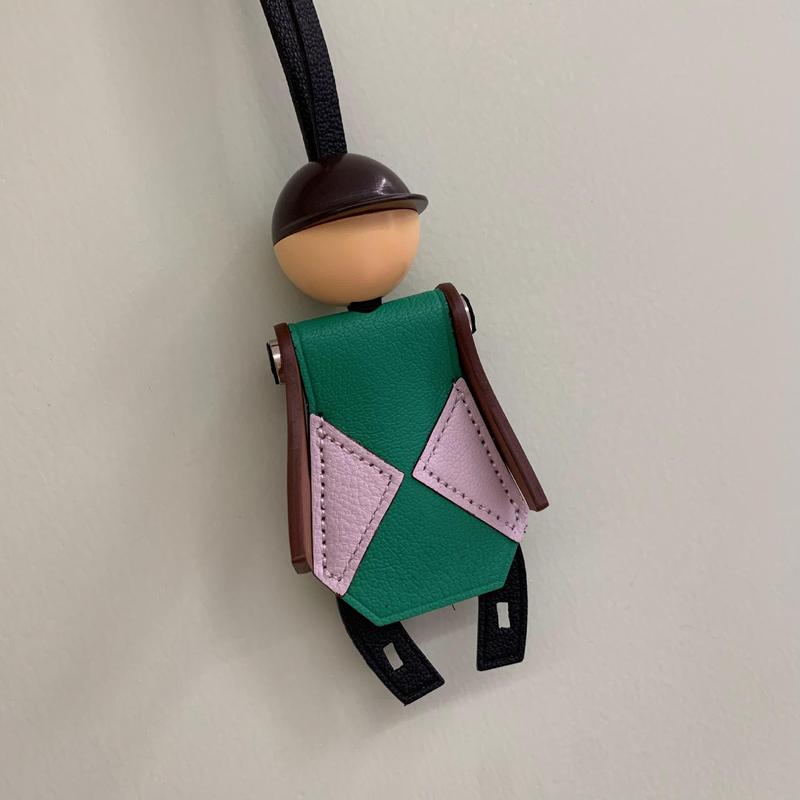 ミニマリストスタイル H ホーム競馬騎士ペンダントカーペンダントシンプルなミニレザータグキーバッグ多用途ペンダントバッグ|undefined