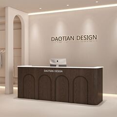 中世スタイルの衣料品店のレジデスクフロントデスクレディースウェアストアコーヒーショップビューティーサロンバーレトロスタイルバー