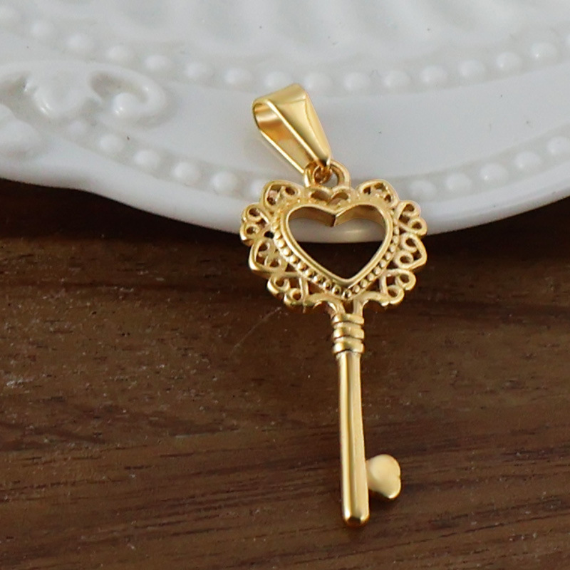 4g Weight Pendant Jewelry Making Type Real Gold Plated Plating Material DIY Jewelry Accessories Classification 1 Piece Quantity 304 Stainless Steel, 316 Stainless Steel Material Cross, Heart Shape Pattern Elegant, Simple Style, Streetwear Style Waterproof Non Tarnish, Irregular, Plating Craft 1 Piece 304 Stainless Steel 316 Stainless Steel Real Gold Plated Cross Heart Shape Pendant DIY Jewelry Accessories 7