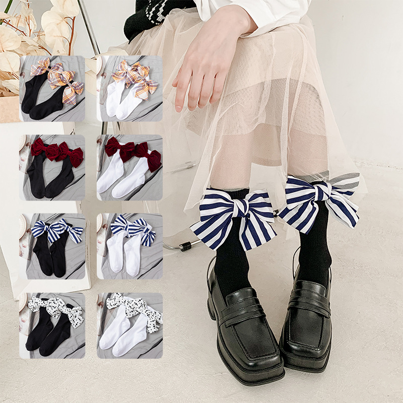 Calcetines de las nuevas mujeres arco grande estilo Lolita estilo preppy calcetines JK personalidad dulce princesa calcetines al por mayor