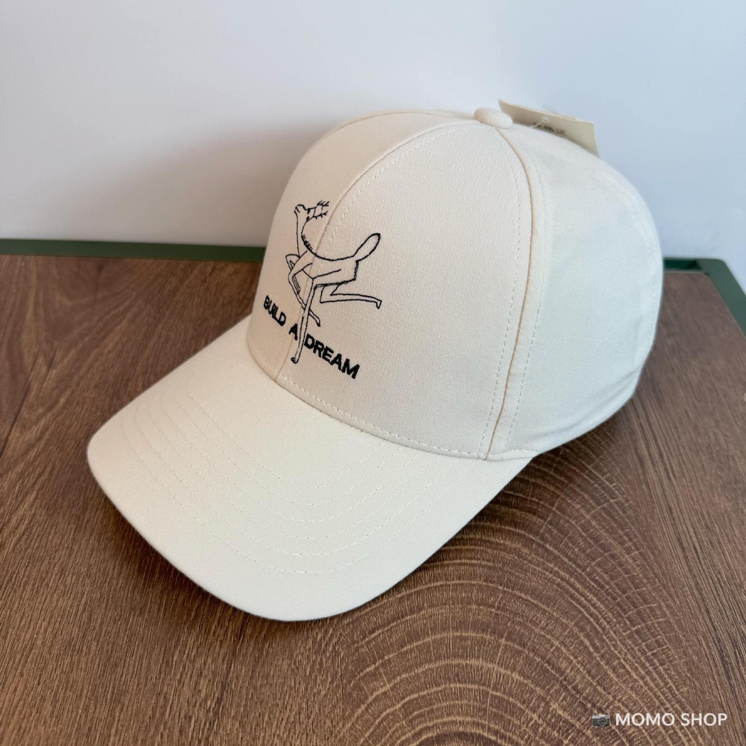 Caricatura bordada ciervo coreano de alta calidad sombrero de béisbol duro para hombres y mujeres sombrero de visor de pato casual bisela ancha