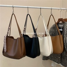 ͨڴμҸ°Ů2025¿rаٴ|ĸˮͰ