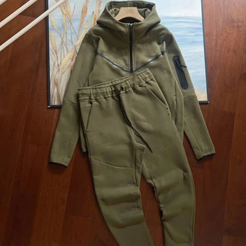 Traje deportivo de ocio de tendencia de otoño e invierno para hombres de 25 años