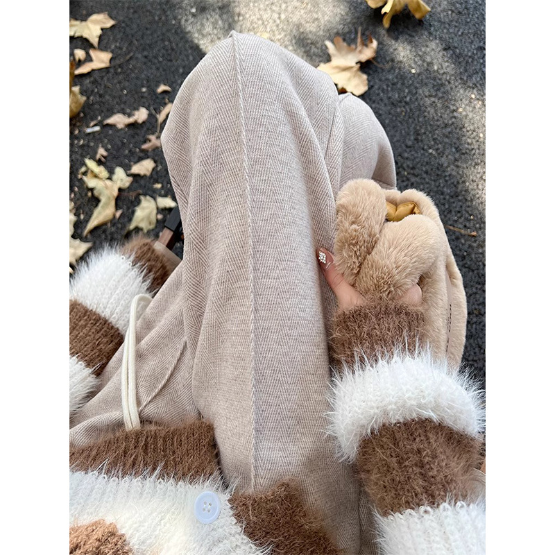 Pantalones de piernas anchas blancas de arroz de otoño y invierno de 2024 nuevos pantalones de cintura alta, pantalones casuales rectos estrechos y gruesos