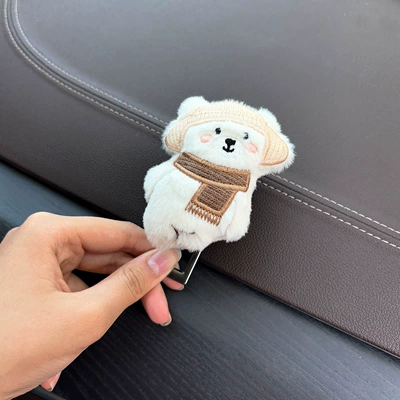 Car Safety Belt Buckle Clip Rear Seat Belt Fixing Extender Connector Cute Car Interior Decoration Supplies (Other Automotive Safety Supplies) - coffee-scarf-hat-bear-extension-buckle-single-pack