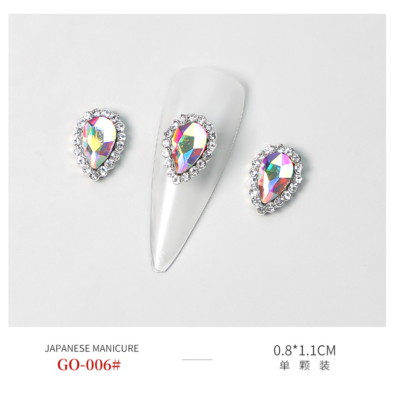 Nueva joyería de uñas LZ diamante completo con incrustaciones de diamantes de color perla oso color mágico uñas de metal joyas de aleación de diamantes decorativos