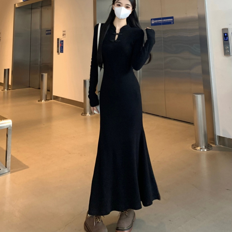 New Chinese Style National Style Improved Cheongsam Hip-wrapped Long Dress for Women Autumn and Winter New Waist Knitted Base Fishtail dress