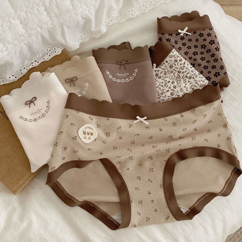 Autumn and Winter Coffee Brown Warm Cashmere Brushed Ribbed Cotton Seamless Hip-Covering Mid-Waist Women's Underwear 10A Mulberry Silk Crotch Autumn and Winter Coffee Brown Warm Cashmere Brushed Ribbed Cotton Seamless Hip-Covering Mid-Waist Women's Underwear 10A Mulberry Silk Crotch