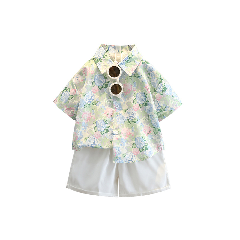 2025 verano nuevo traje de camisa de manga corta para niños, estilo de playa, traje de dos piezas para niños pequeños y medianos, traje de caballero 7852