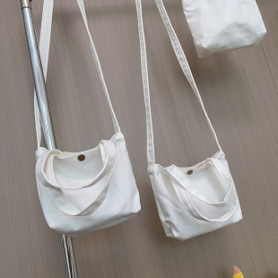 ��ɫ�ٴ�μ緫�������� б�緫�������s��ɫ�ɰ�ͨ�ڰ����к��s