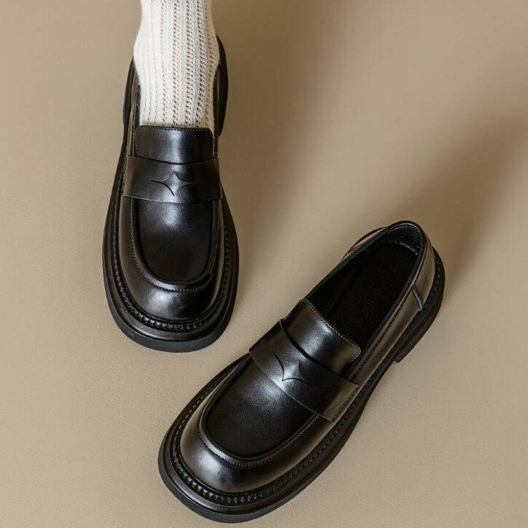 Black brown leather loafers English style platform