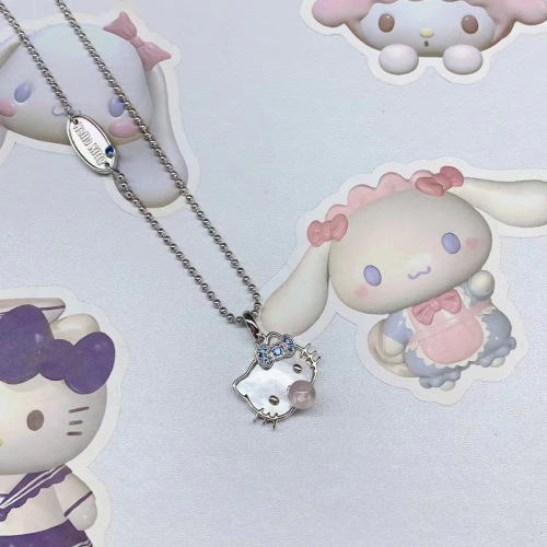 HelloKitty bubble gum necklace for women, light luxury niche Hello Kitty clavicle chain as a birthday gift for best friend and girlfriend
