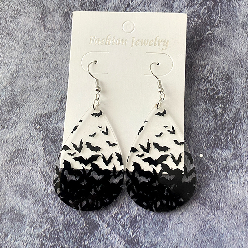 Holiday, Shopping Occasion Acrylic Material 1 Pair Modern Style Streetwear Bat Arylic Drop Earrings