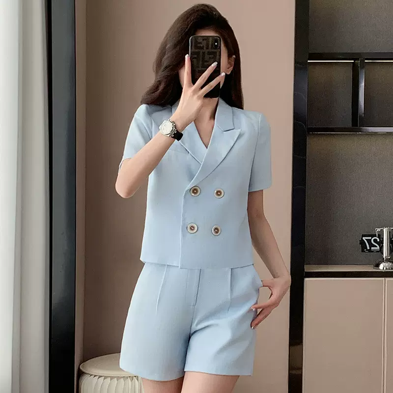 白色小个子西装套装女夏季2024新款韩版小个子减龄休闲西服两件套