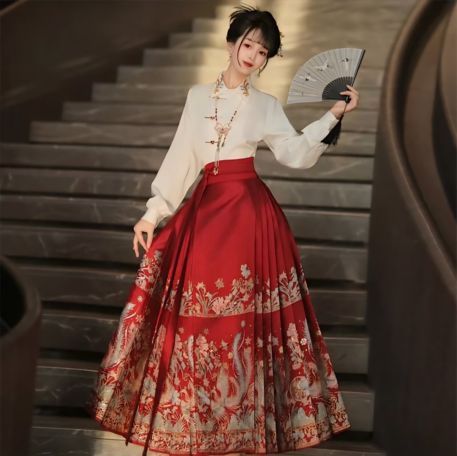 Zhī Yǔ Táng's Original Phoenix Feather Brocade Jacquard Floral Horse-Face Skirt, Chinese Style Ming Dynasty Hanfu, Women's Heavy-Duty Half-Skirt for Daily Commuting