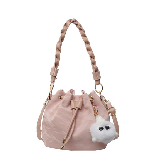 Light and Fresh, Trendy Korean Style Drawstring Single Shoulder Bag for Women, Spring and Summer Versatile Insta Crossbody Bag, Water Bucket Bag