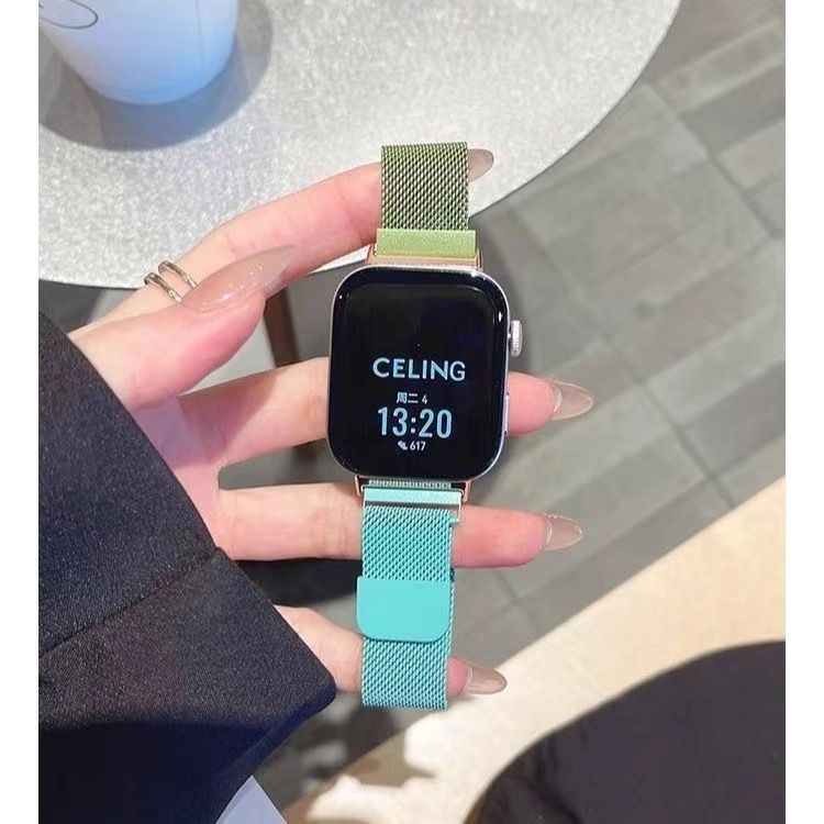 【녹색으로 점차 녹색으로 변함】