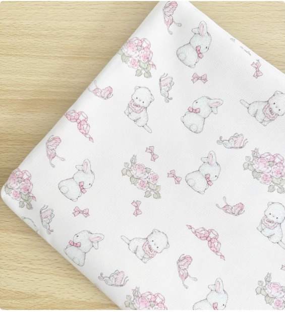 장미 고양이 토끼