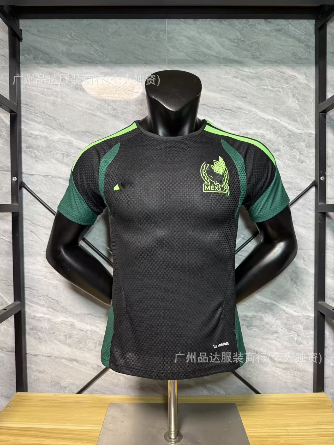 Camiseta de Uniforme de Fútbol Temporada 2526, Versión Jugador del Real Madrid, Edición Especial Selección Nacional, Versión Aficionado, La Liga