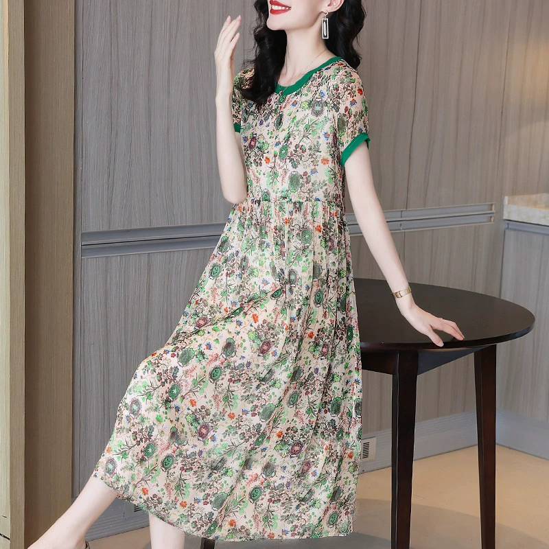 2025 новый летний ледяной шелк женский костюм с круглым вырезом с принтом свободного высокого класса платье средней и длинной