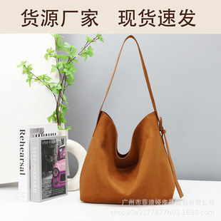 �羳�¿���qƤ�������μ��ͨ�ڸ߼����ﶬ�ٴ���ɫ���e���ذ�Ů