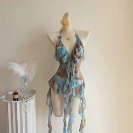 比基尼;连体泳衣;沙滩裙