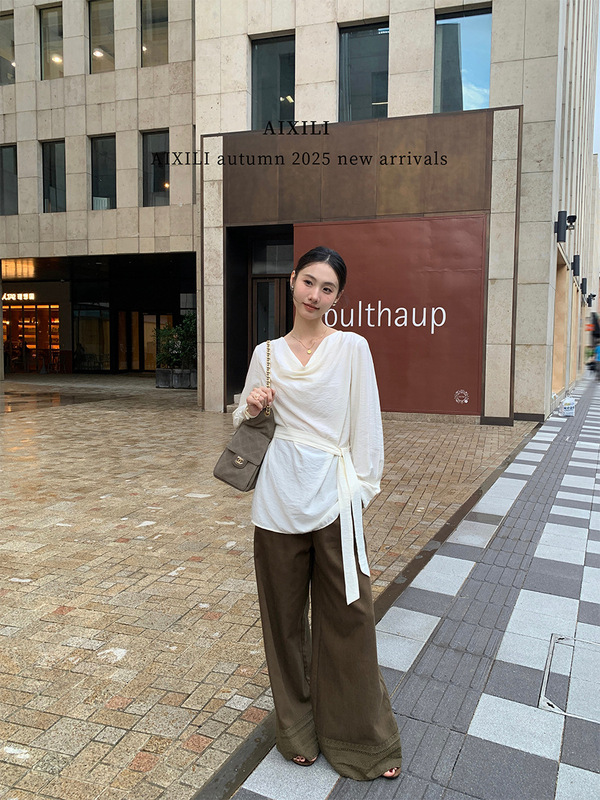 爱西里2025秋法式高级感气质挂脖飘带荡领宽松长袖衬衣女A1387|undefined