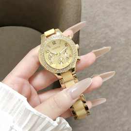 轻奢金镶钻三眼女士手表石英机芯精准走时时尚钢带腕间魅力手表
