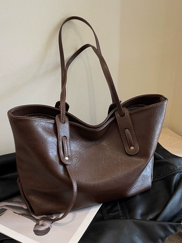 Огромная однофасонная сумка через плечо, стильная демисезонная сумка tote, высококачественный дизайн, 2023