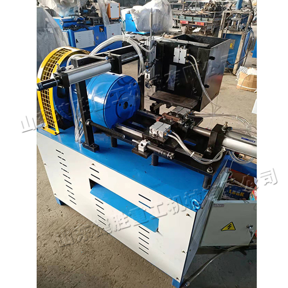 Máquina de cone de alimentación automática pequeña para tubería metálica cone formando equipo vertical de control numérico de alta velocidad reducción de tubería