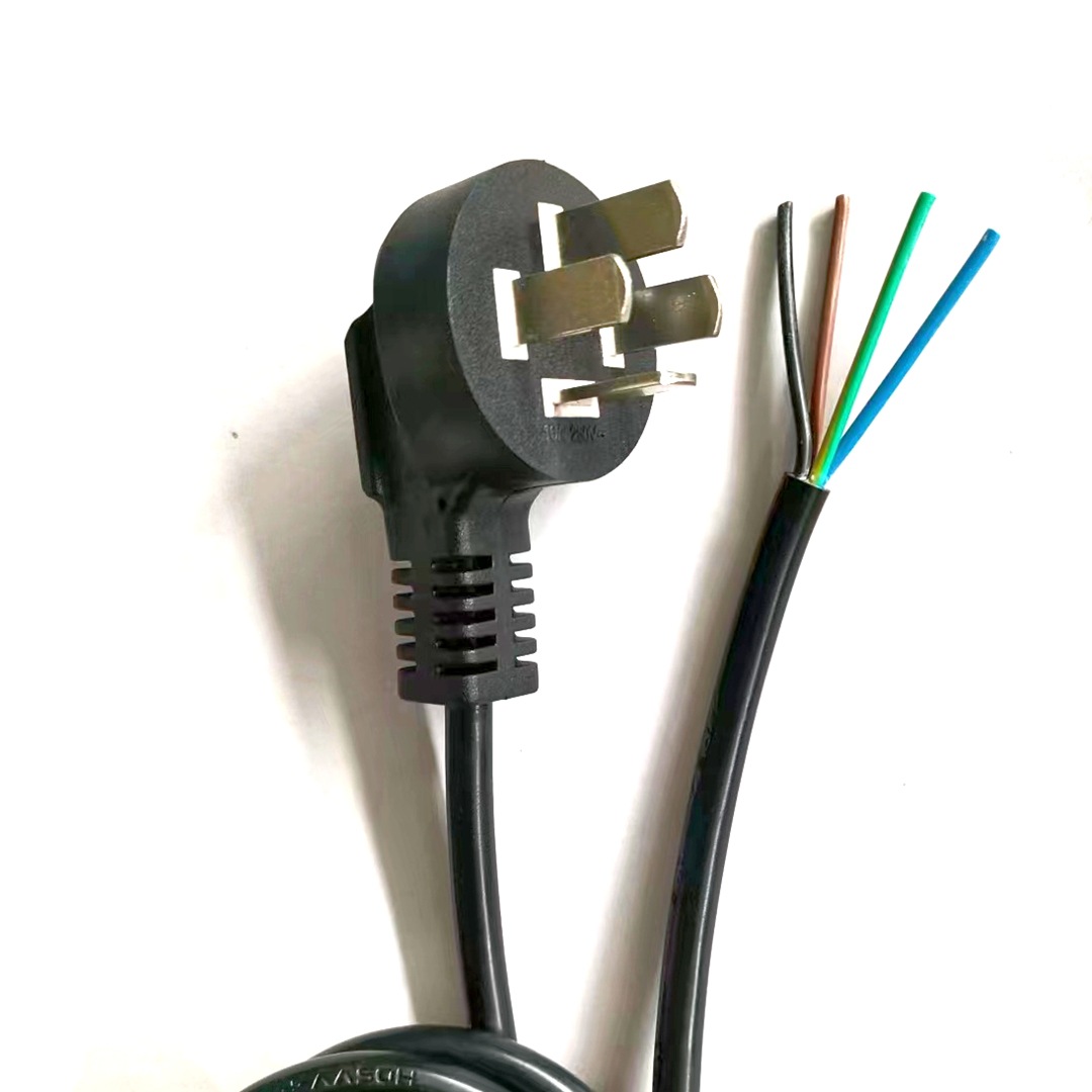 优惠批发四脚电源转换插头PSB-20黑色4芯台灯专用插头1.5平方电线