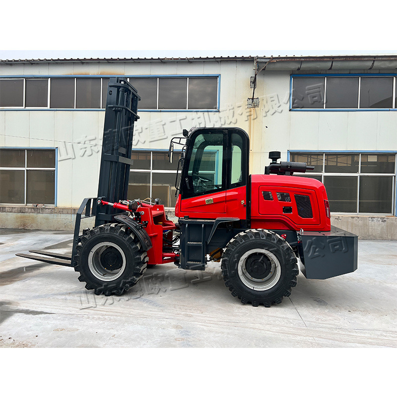 2T四驱越野叉车 1.5T液压升降装卸搬运车 柴油动力越野柴油叉车