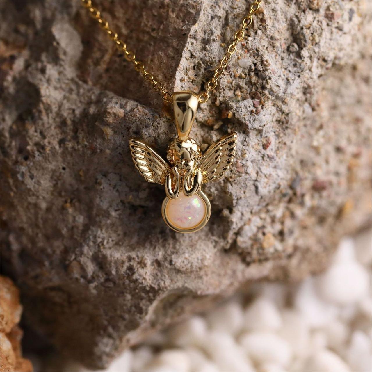 轻奢法式复古vintage不锈钢守护天使吊坠项链钛钢嵌锆石毛衣链