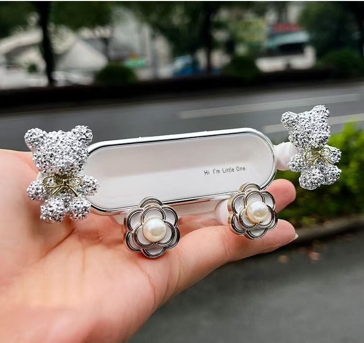 Car phone holder, cartoon goddess style, air vent mount for car phone navigation and fixed support