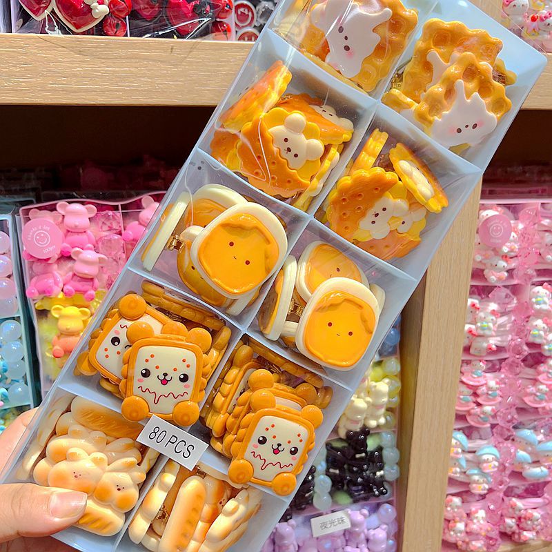 Fun food play hairpin simulation smiley face biscuit hairpin student cartoon headdress boutique two dollar store stall wholesale
