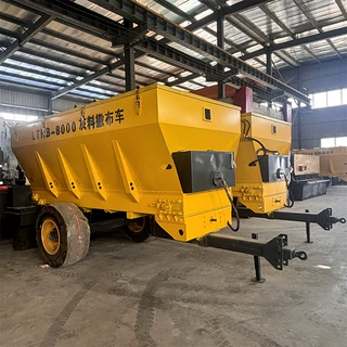小型撒灰车 后置式撒料机 多功能白灰撒布机 发货及时
