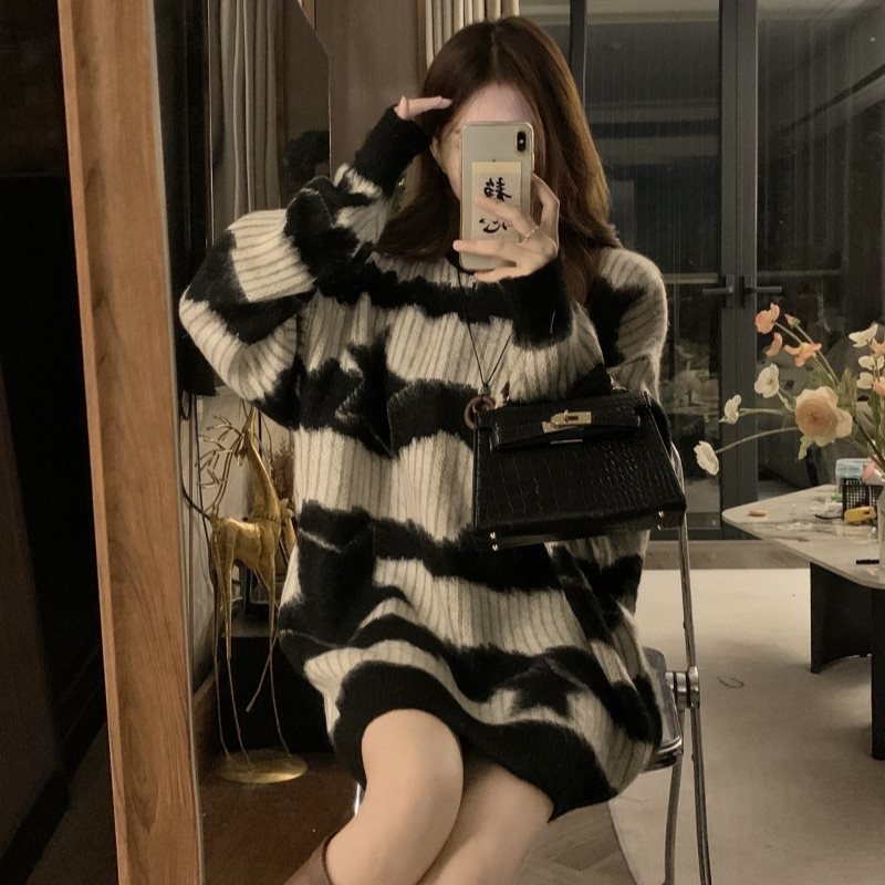 느슨한 게으른 스타일 아우터 스웨터 여성 가을과 겨울 플러스 사이즈 통통 자매 슬리밍 중간 길이의 얼룩말 스웨터 탑