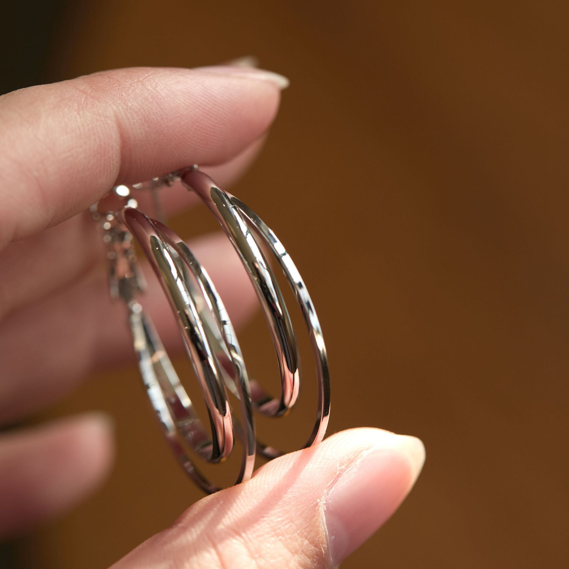 Metal Double-Layer Hoop Earrings for Women, Accessible Luxury, High-End Elegant, Large Earrings, Plain Hoop Earrings, Mosquito Coil Disc Ear Clips