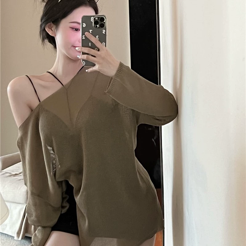 Base tank top, thin top with cups, bra top