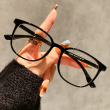 新现货黑框眼镜百搭平面镜可配近视眼睛男女显瘦小红书INS眼镜框