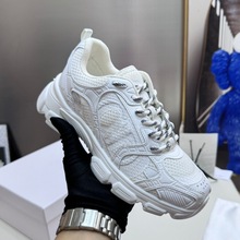 �羳D��B30�ϵ�ЬCD�W��ϵ���ٴ����e�\��Ь�r��ƴɫ��ĥŮ��Ь