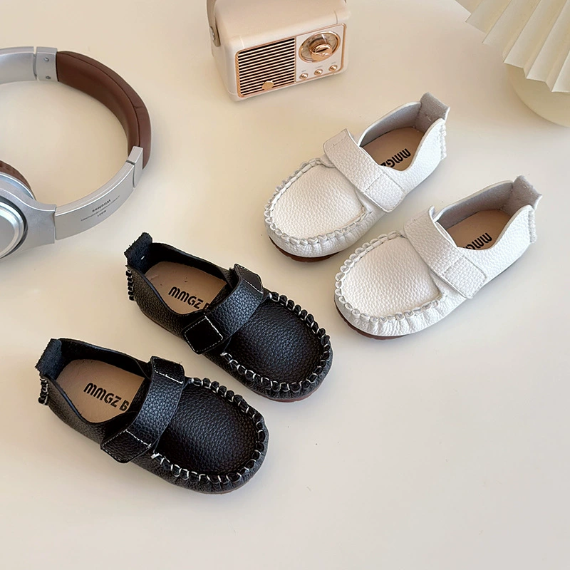Детские мокасины для мальчиков весна-осень 2025, новые простые повседневные кожаные туфли для малышей и девочек с мягкой подошвой.