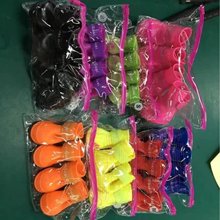 狗鞋宠物鞋宠物雨鞋狗狗外出防水防滑鞋子8色工厂直销现货批发