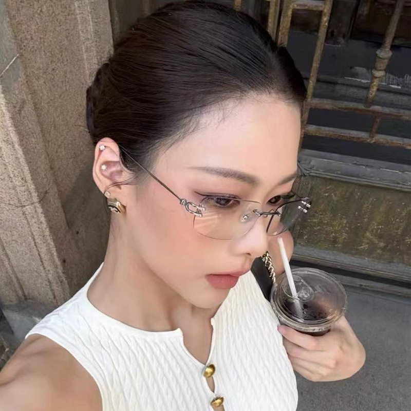 Vintage-Style Rectangular Rimless Glasses Frame for Men and Women, High-End Fashion Plain Mirror, Hot Girl Style