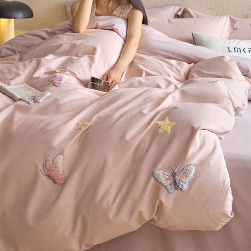 Ins-style A-class fresh and simple all-cotton brushed towel embroidered four-piece set, winter thickened pure cotton bed sheet bedding set Ins-style A-class fresh and simple all-cotton brushed towel embroidered four-piece set, winter thickened pure cotton bed sheet bedding set
