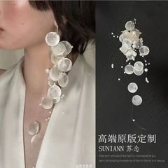 手作り! 天然白色貝殻真珠流蘇ピアス