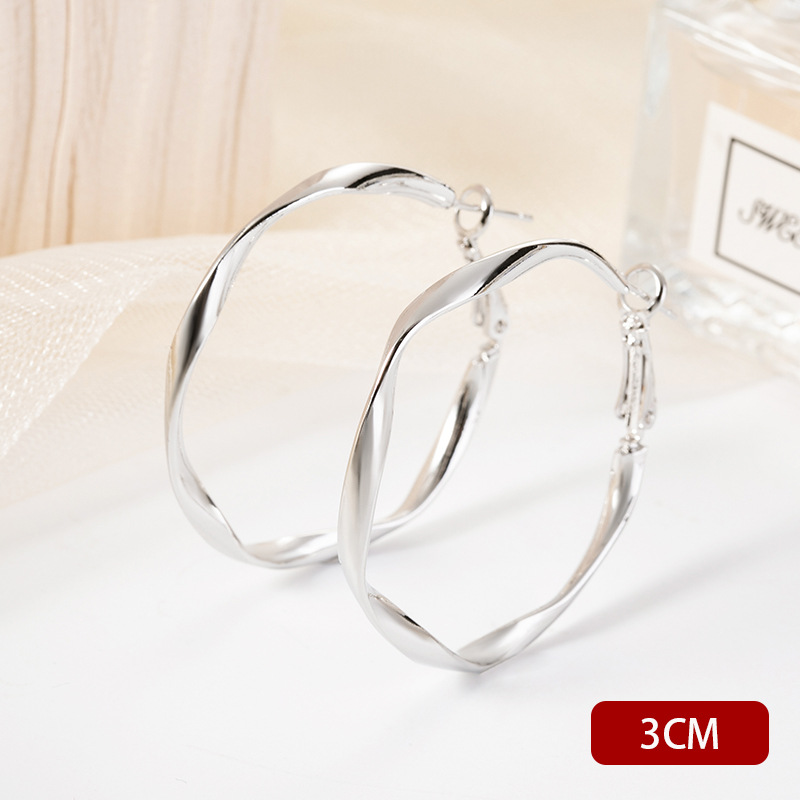 H1034 twisted circle style silver 3CM